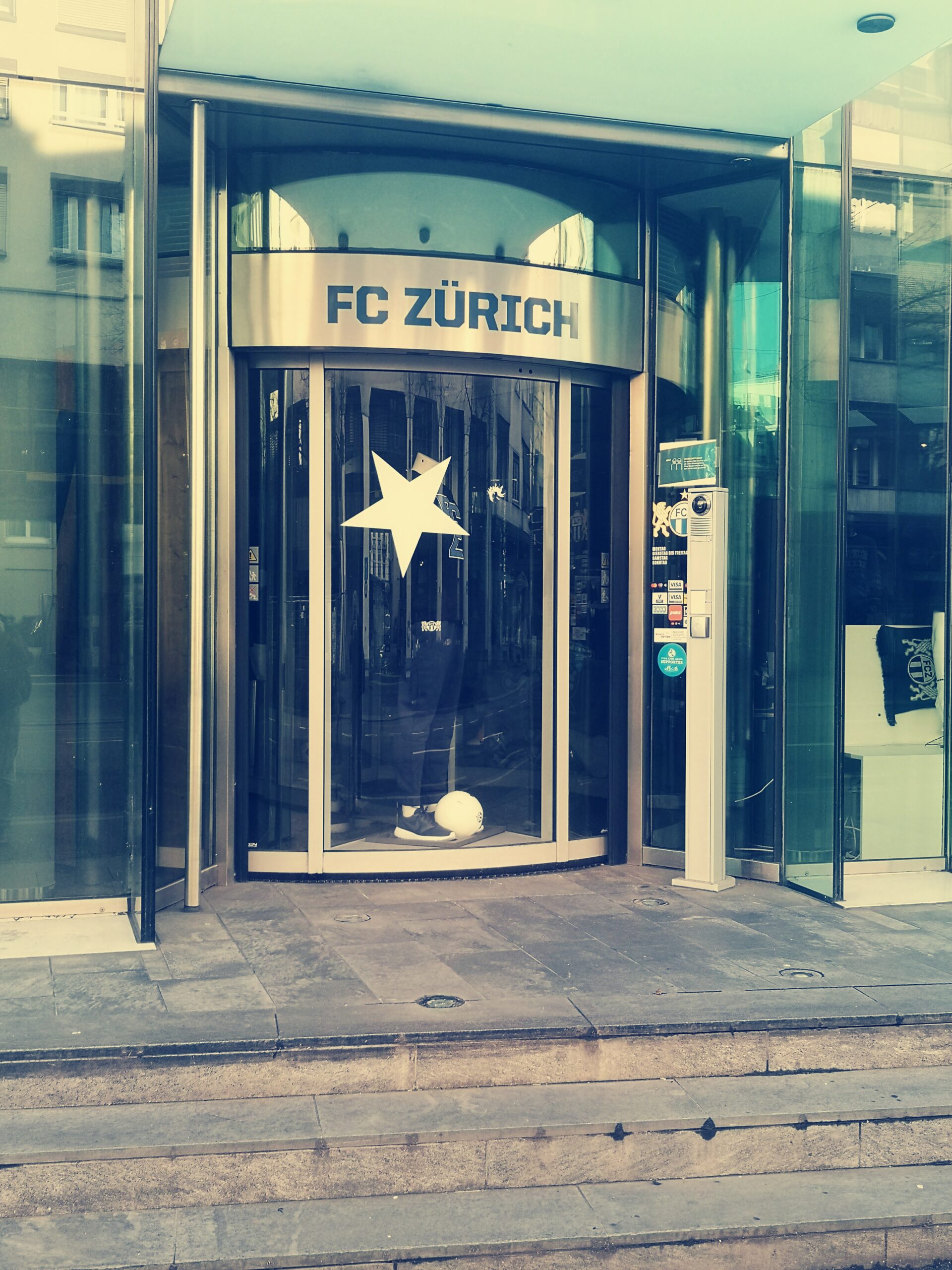 Fanshop Ticketing Museum FC Zürich Eingang
